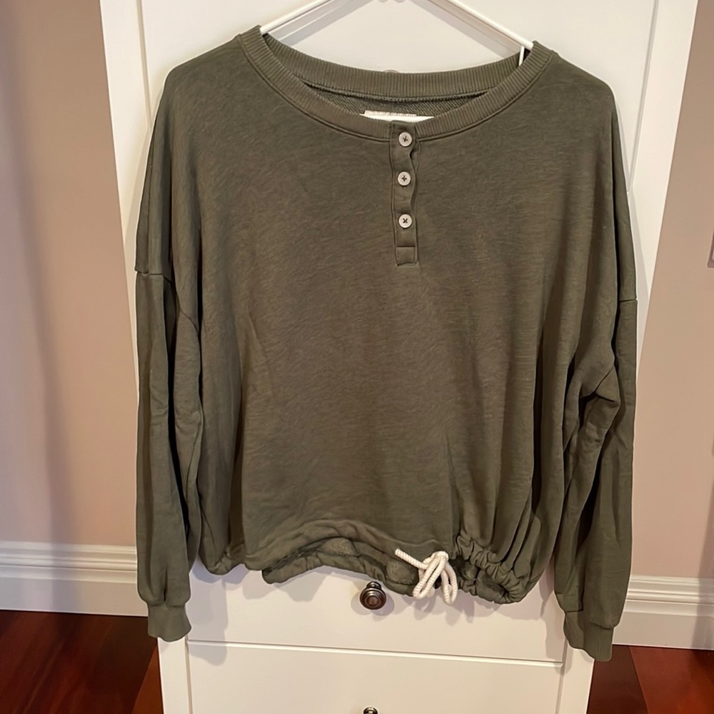 Women’s size small top